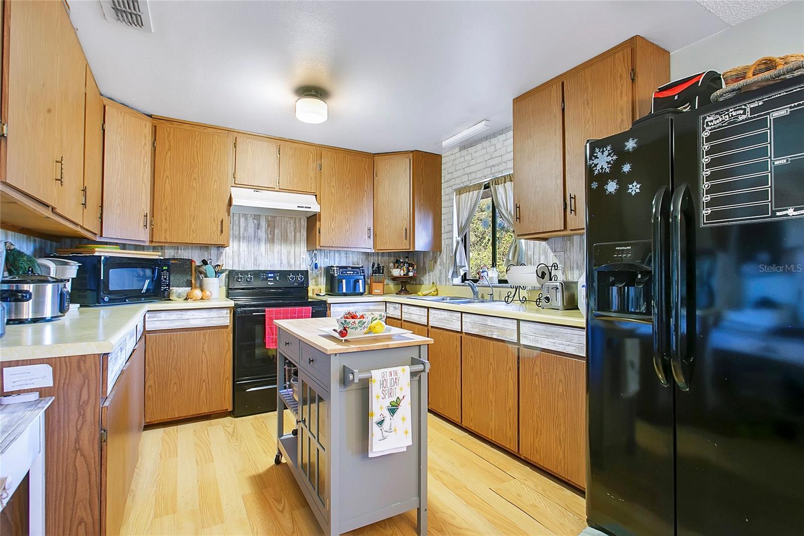 Image 9 of 24 For 17309 Marsh Road