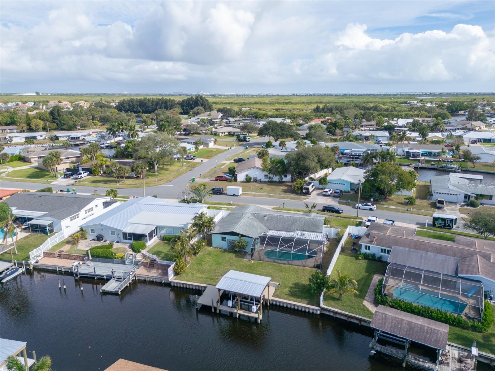 Image 17 of 46 For 1765 Canal Court