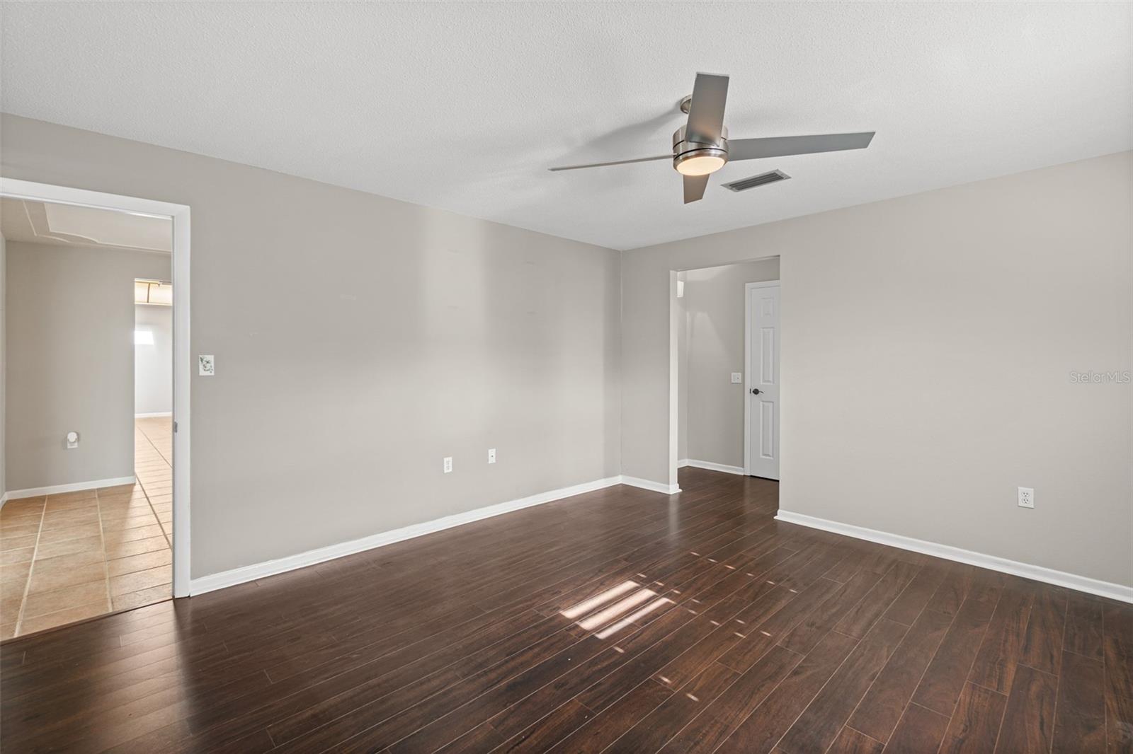 Image 25 of 46 For 1765 Canal Court