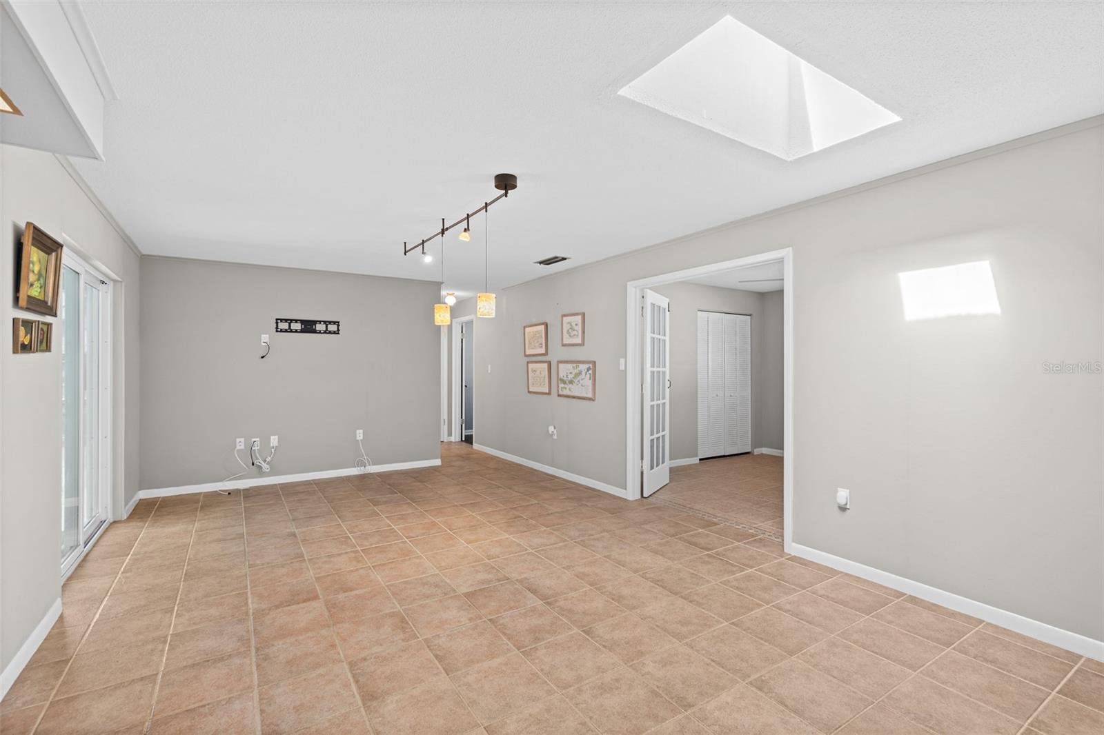 Image 29 of 46 For 1765 Canal Court