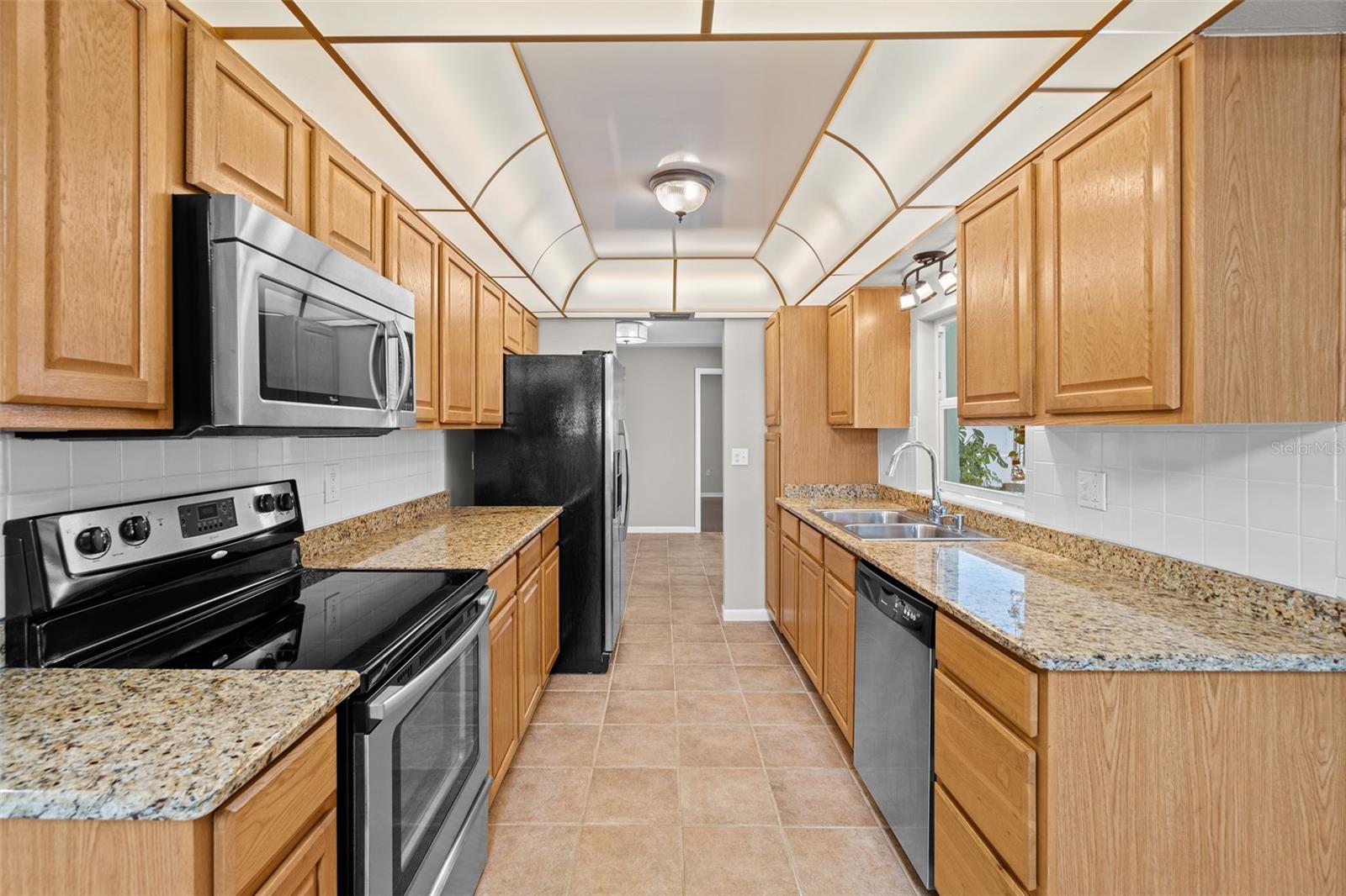 Image 38 of 46 For 1765 Canal Court