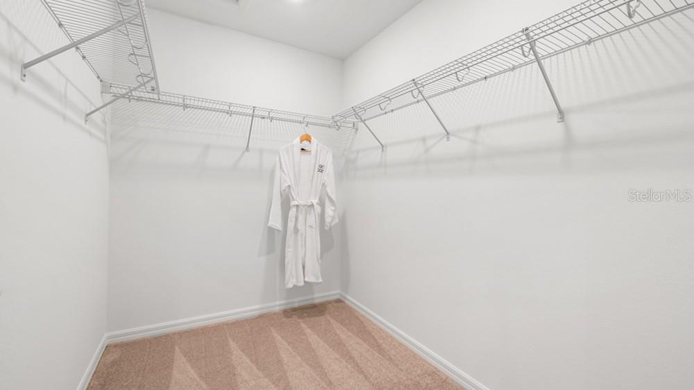 Image 11 of 21 For 707 Perth Drive