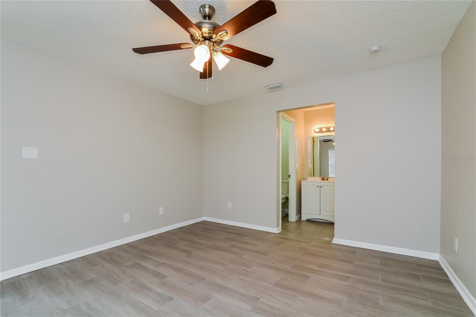 Image 8 of 15 For 8734 Brackenwood Drive