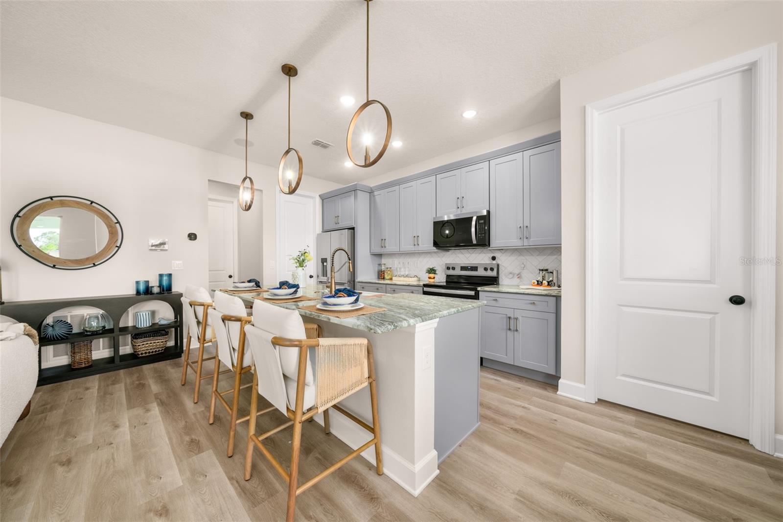 Image 7 of 17 For 4659 Mignon Drive