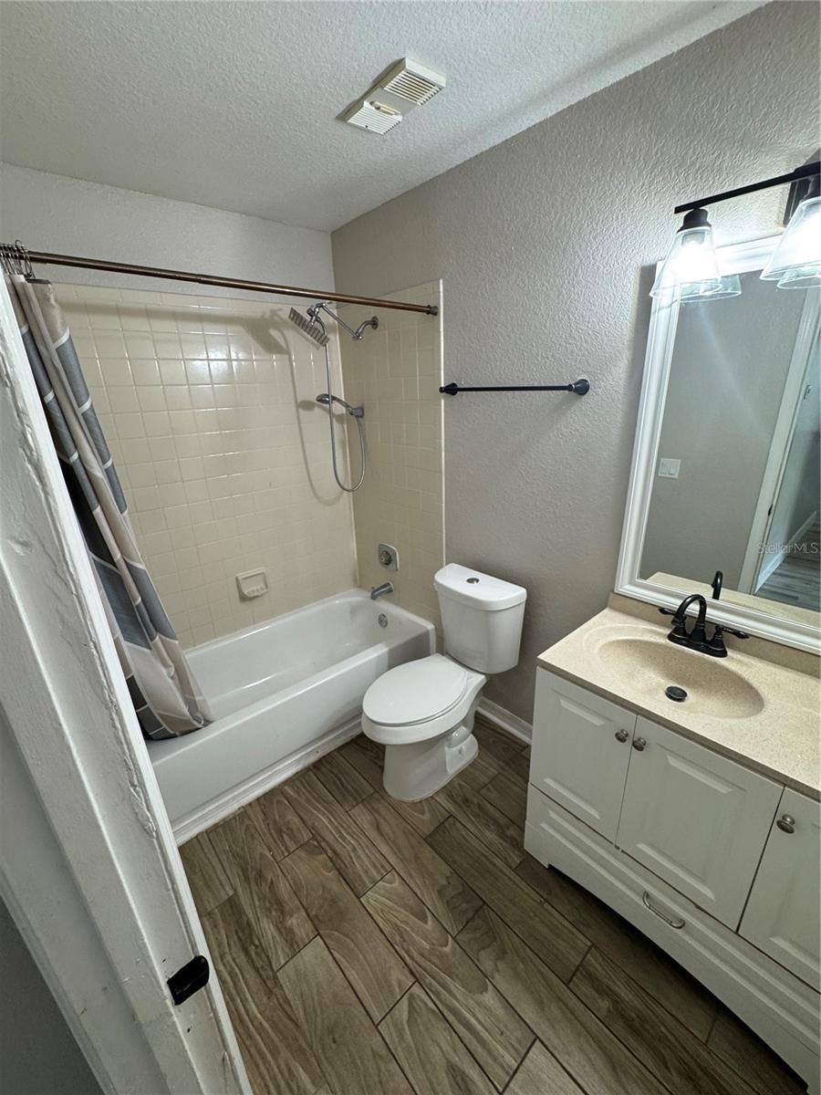 Image 21 of 23 For Address Not Provided