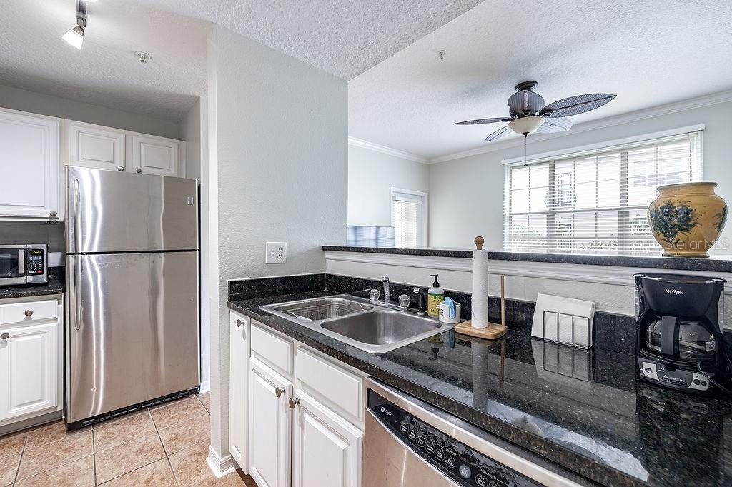 Image 10 of 30 For 501 Knights Run Avenue 1210