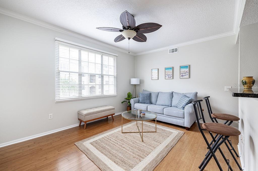 Image 12 of 30 For 501 Knights Run Avenue 1210