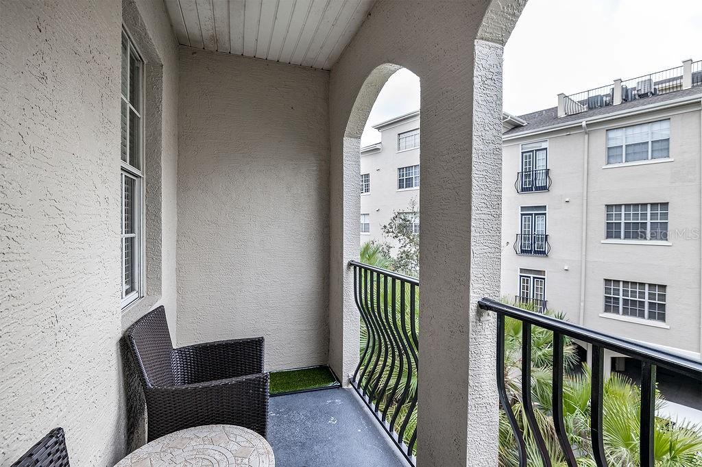 Image 14 of 30 For 501 Knights Run Avenue 1210