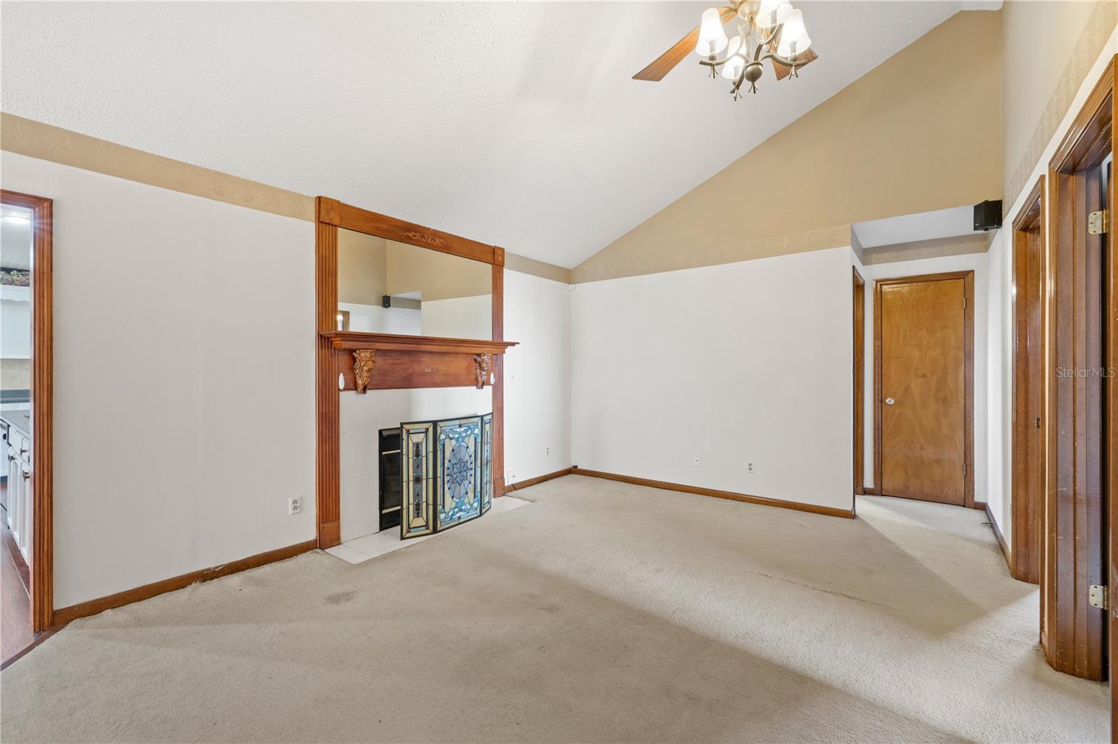 Image 8 of 36 For 5444 Lighthouse Road