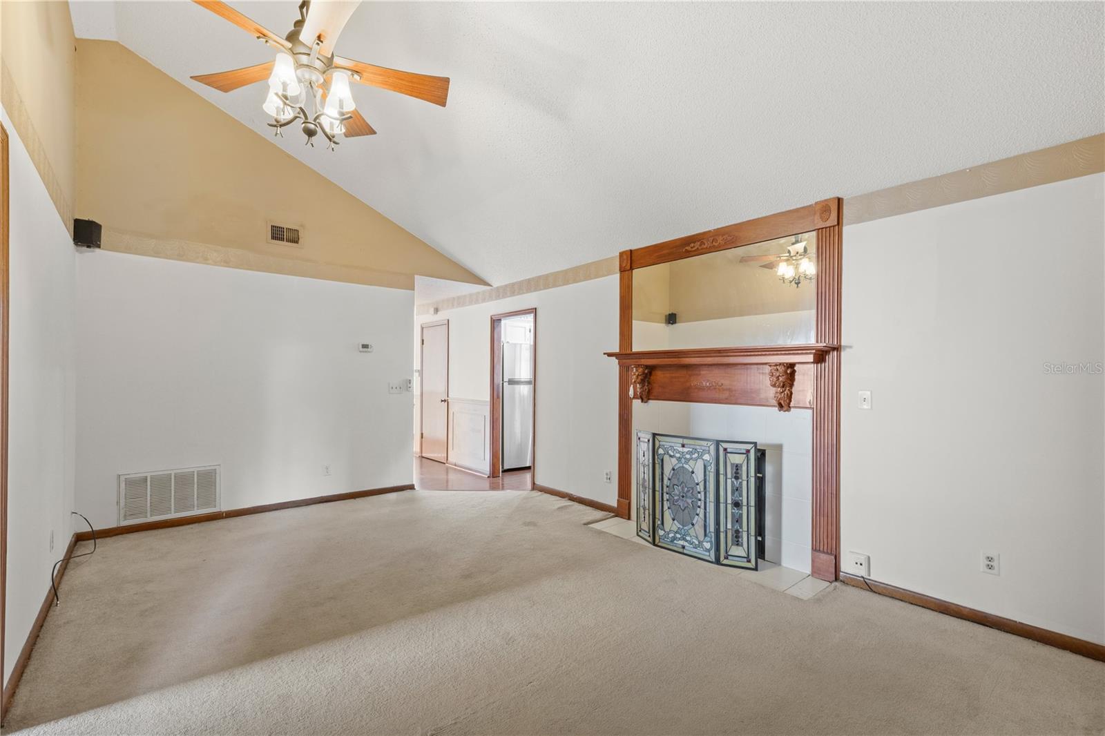 Image 9 of 36 For 5444 Lighthouse Road