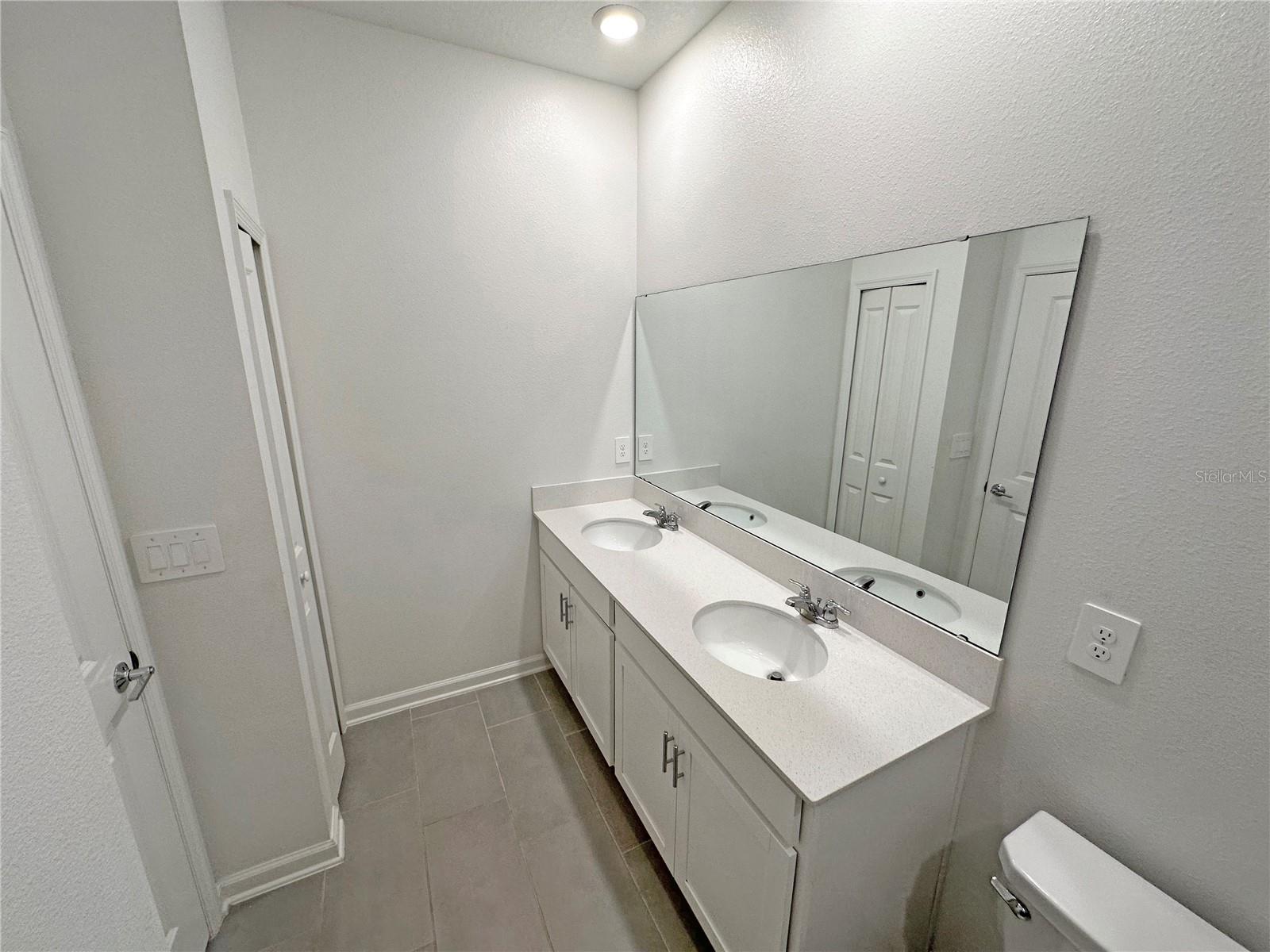 Image 26 of 54 For 795 Kapi Drive