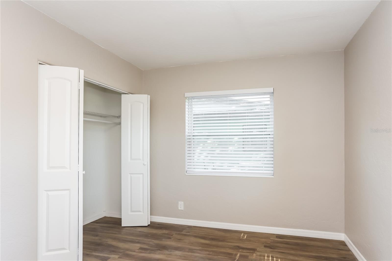 Image 11 of 16 For 2053 Barcelona Drive S