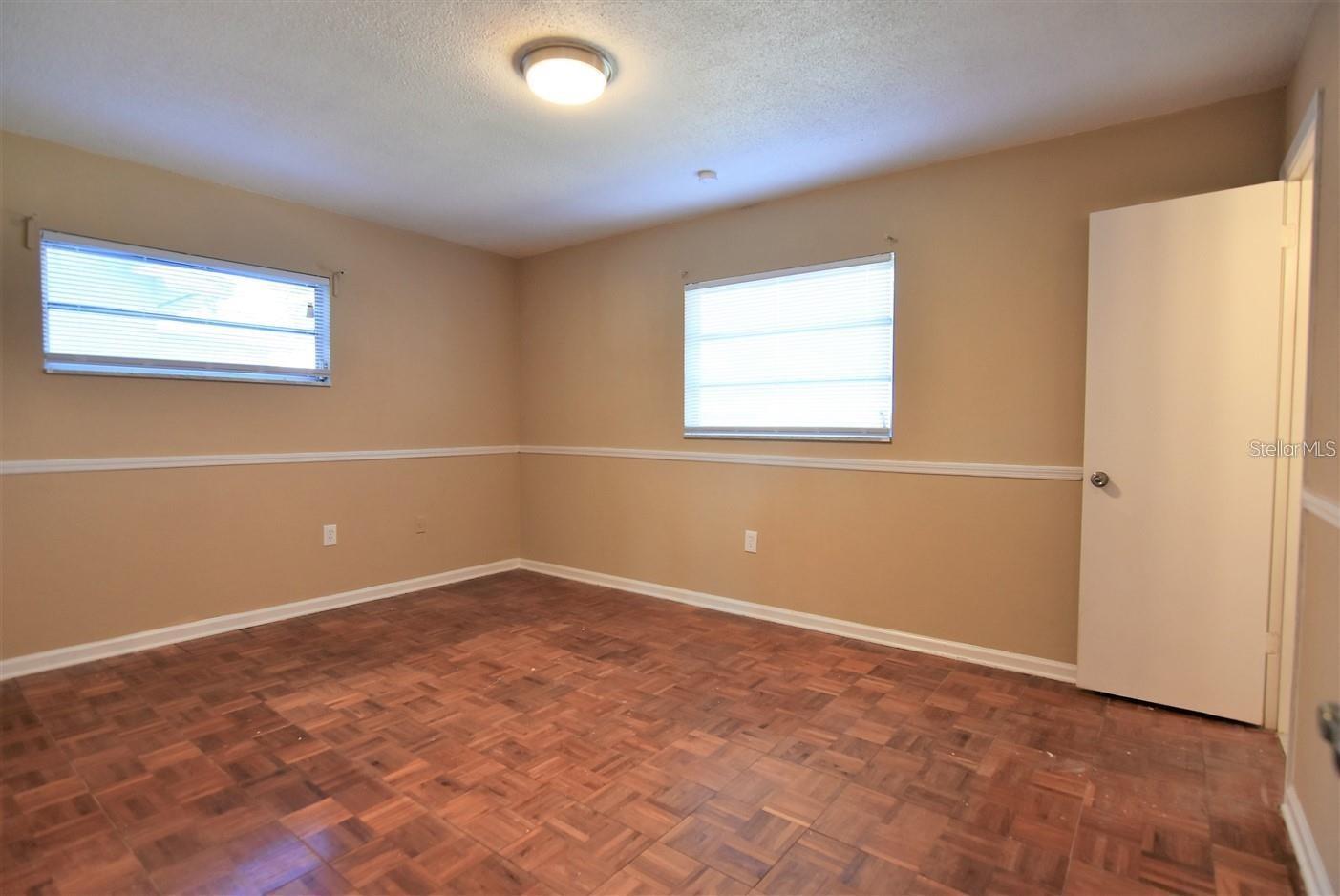 Image 10 of 22 For 7129 Turquoise Lane