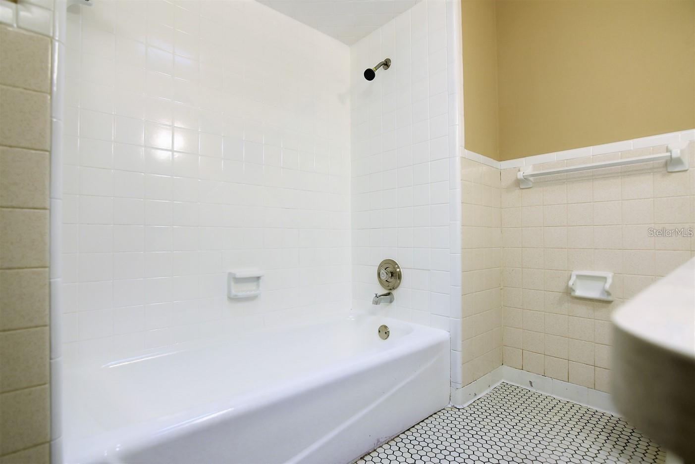 Image 22 of 22 For 7129 Turquoise Lane