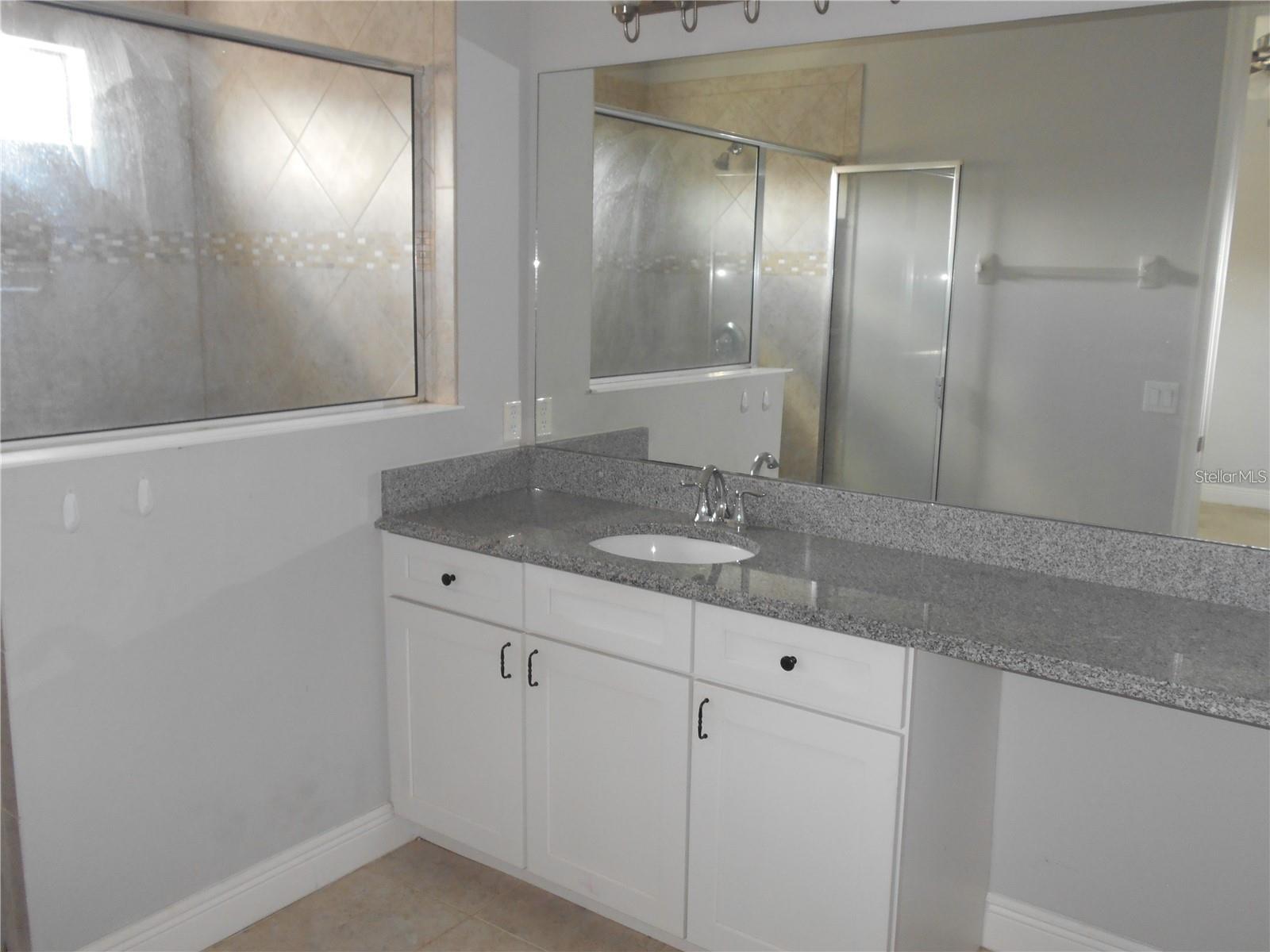 Image 11 of 22 For 12943 Cats Claw Lane