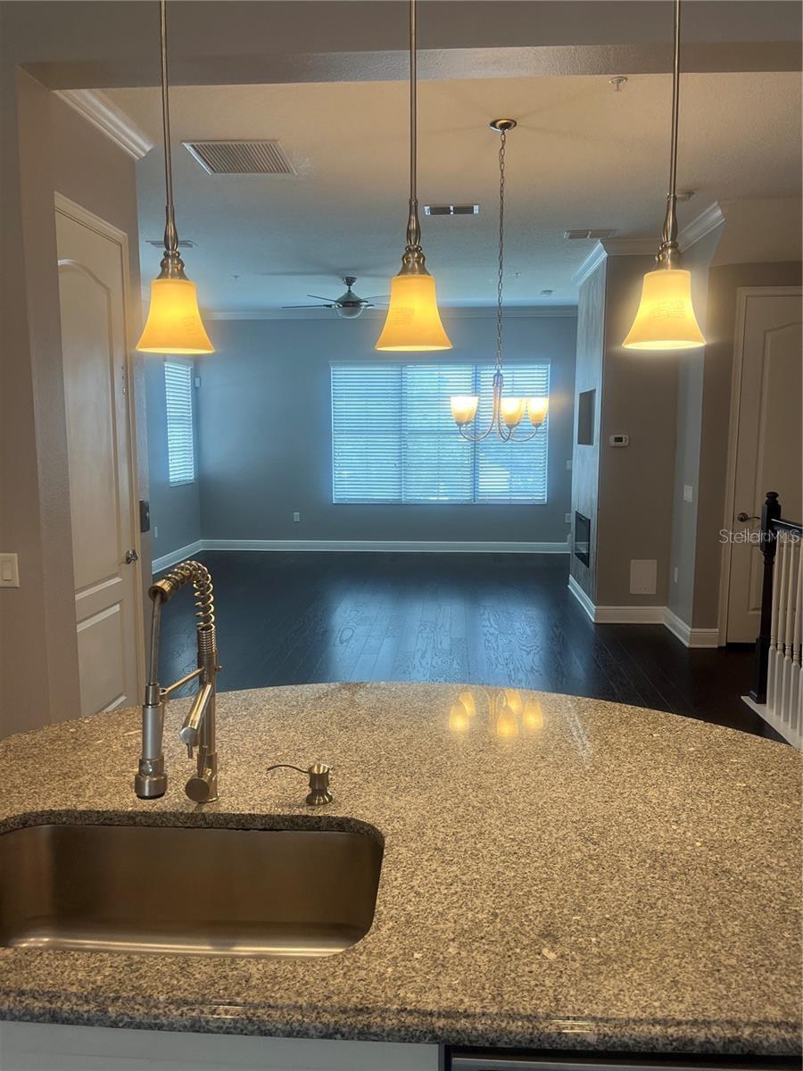 Image 5 of 22 For 12943 Cats Claw Lane