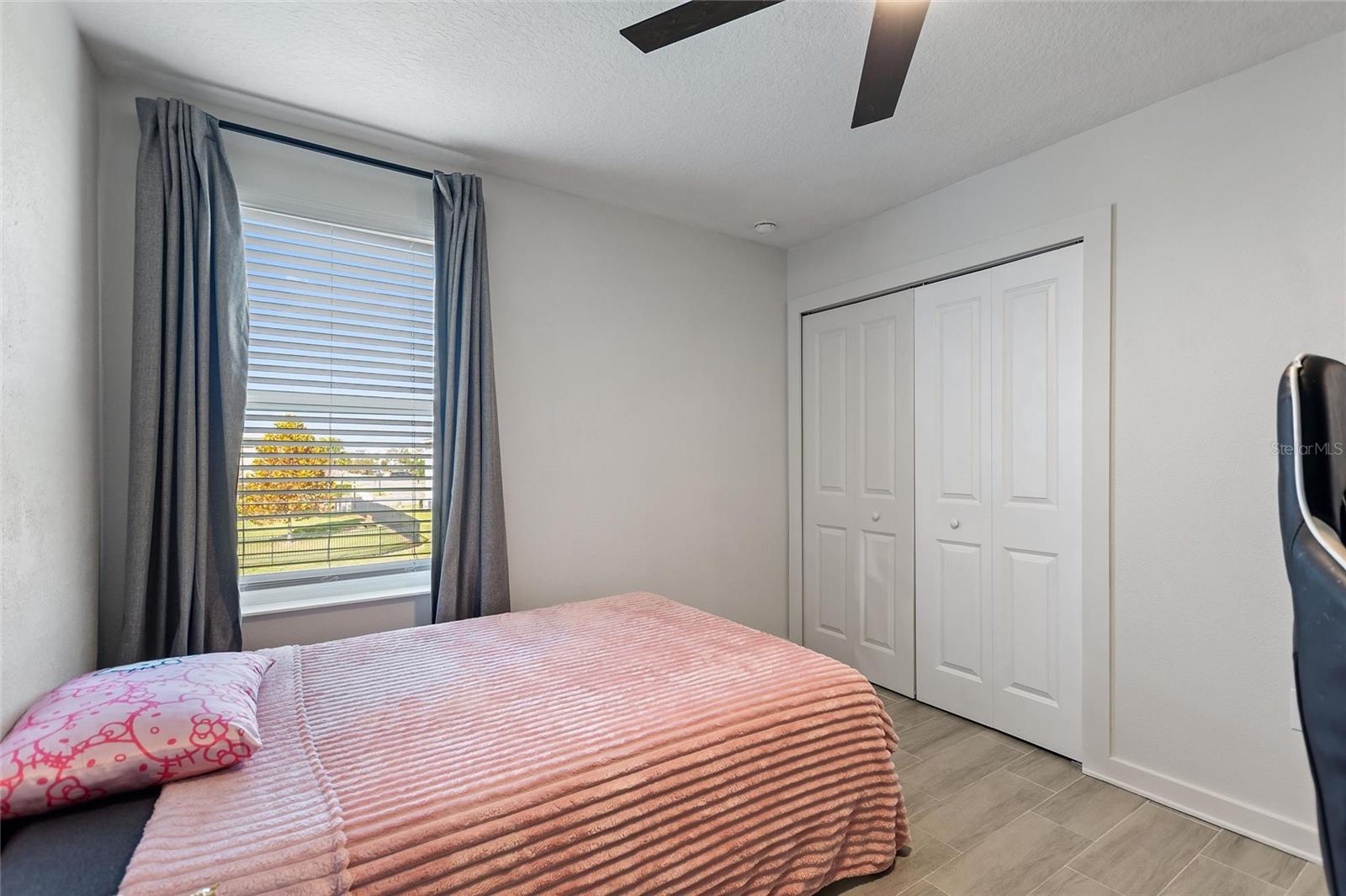 Image 23 of 59 For 8995 Fluffy Lie Court