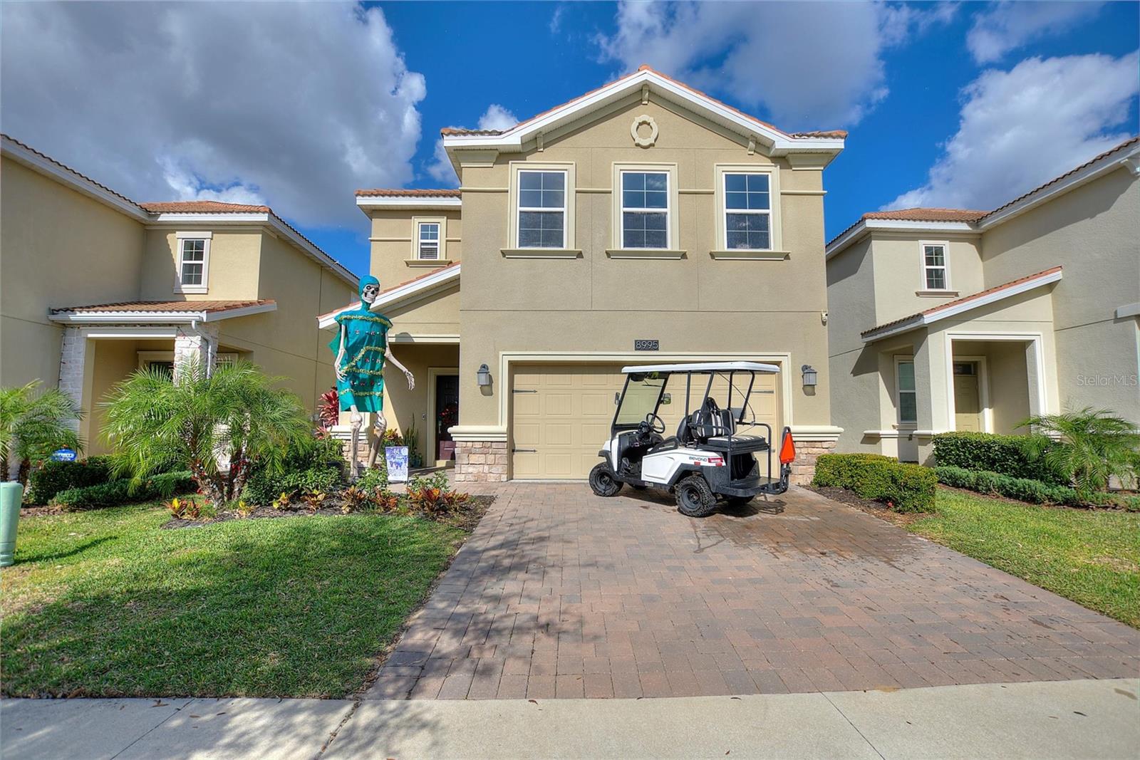 Image 37 of 59 For 8995 Fluffy Lie Court