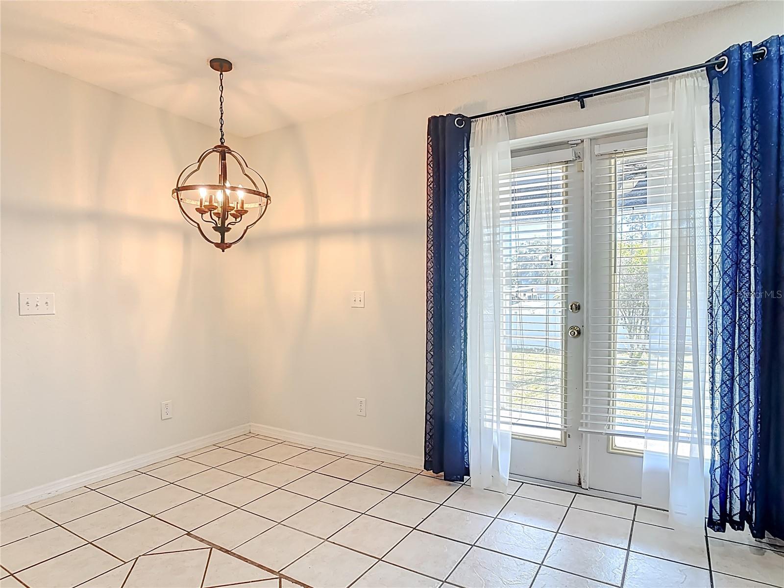 Image 15 of 55 For 111 Colomba Road