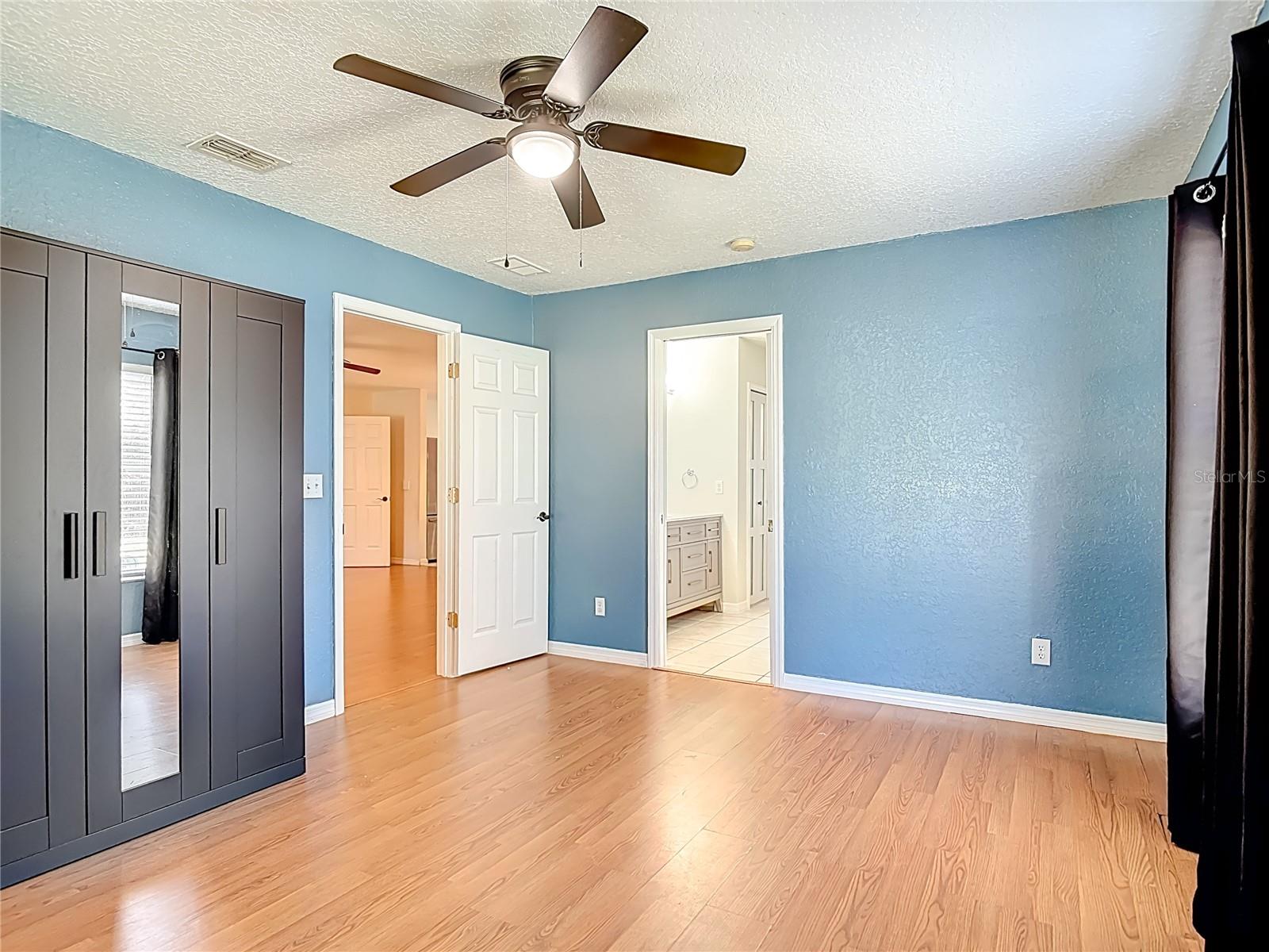 Image 23 of 55 For 111 Colomba Road