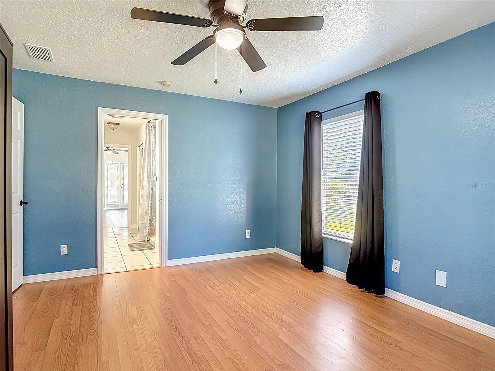 Image 24 of 55 For 111 Colomba Road