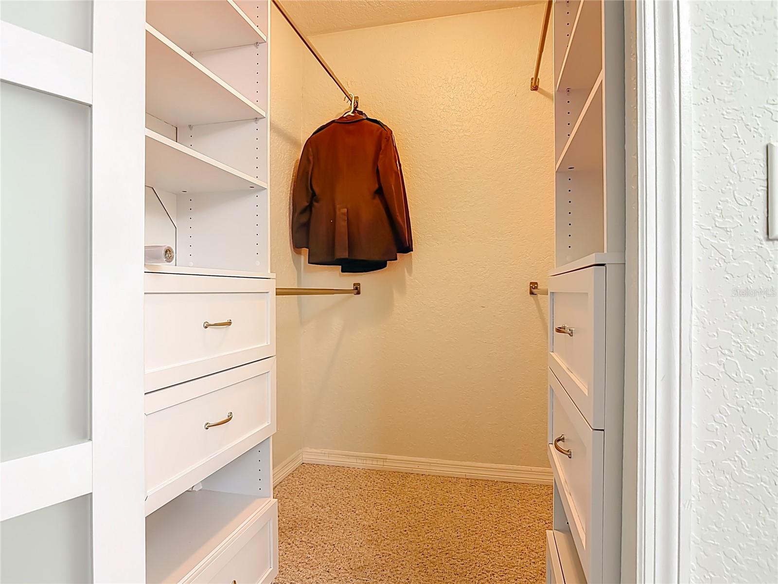 Image 28 of 55 For 111 Colomba Road