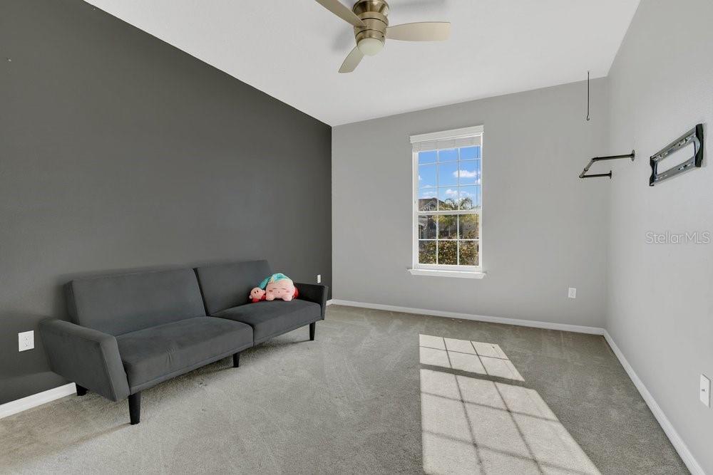 Image 20 of 45 For 128 Galileo Way