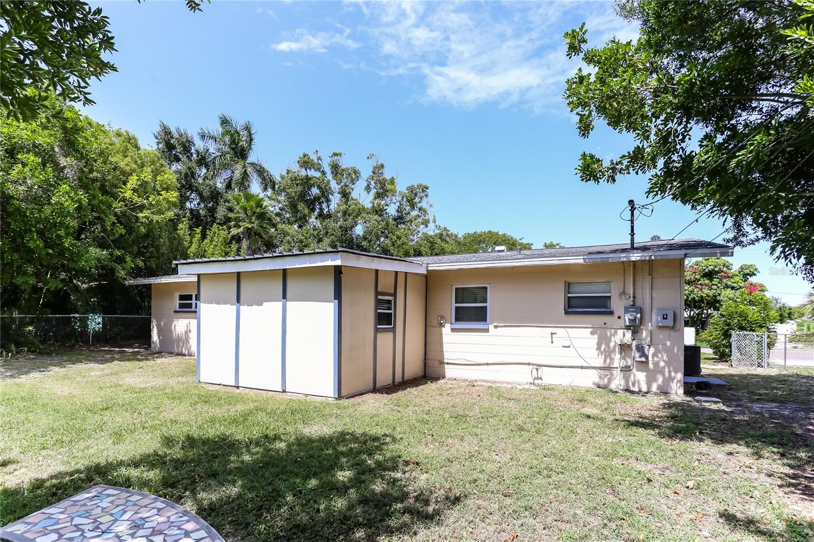 Image 14 of 16 For 3828 Neptune Drive Se