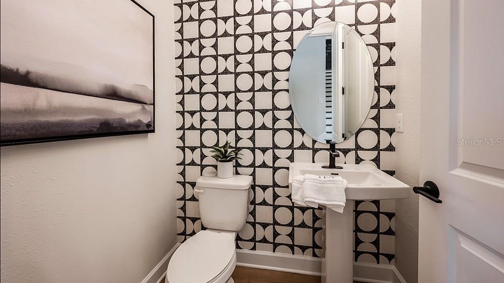 Image 19 of 42 For 19326 Lochside Lane