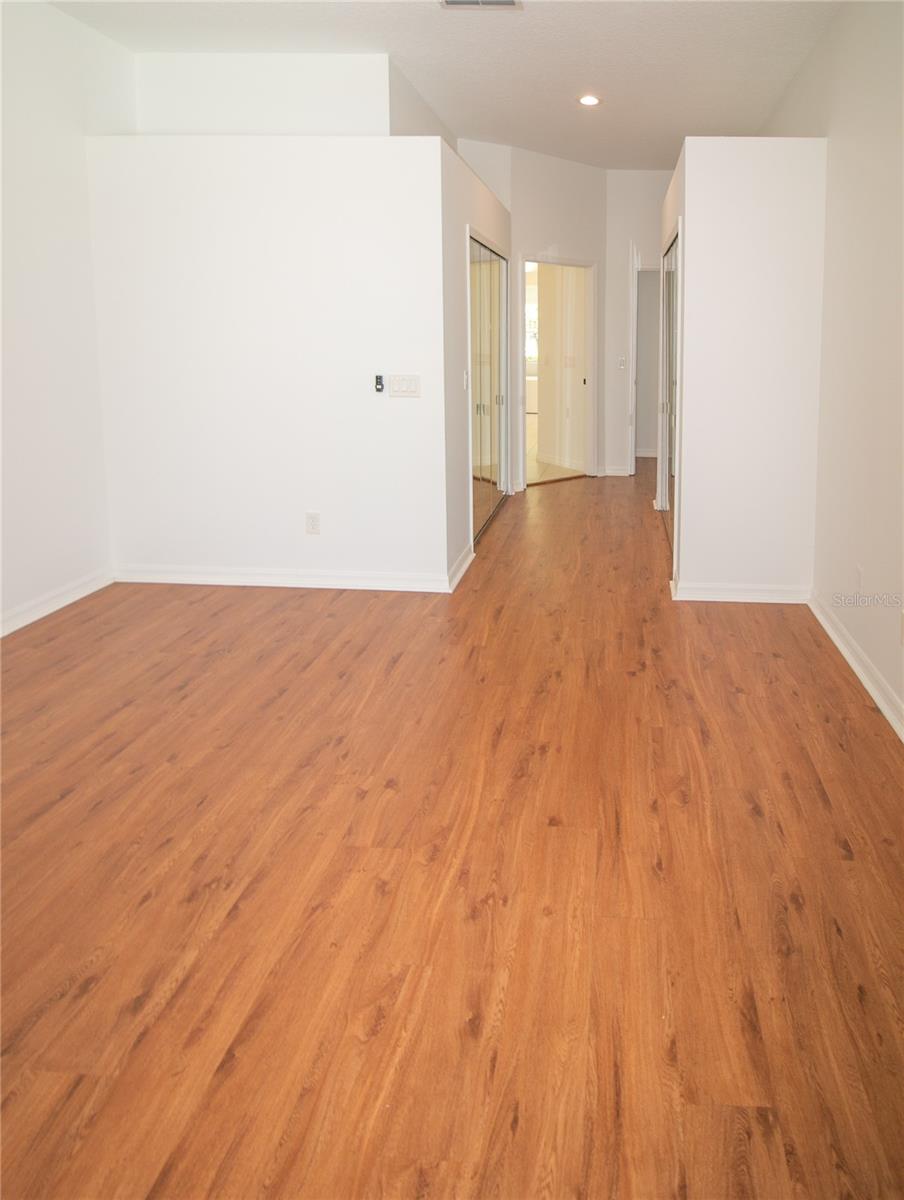 Image 8 of 27 For 1966 Westbourne Drive