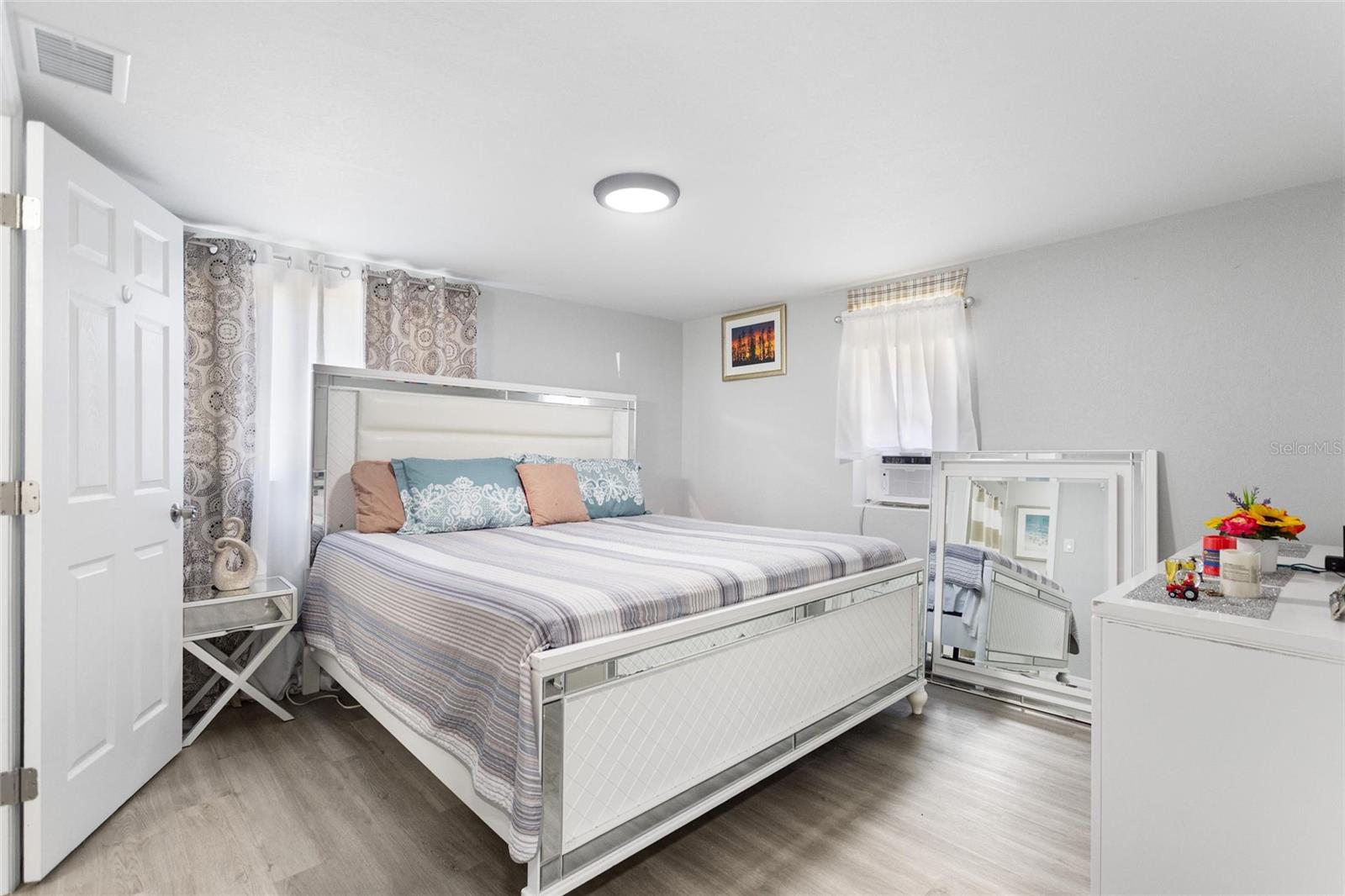 Image 9 of 22 For 1495 Penniwa Street