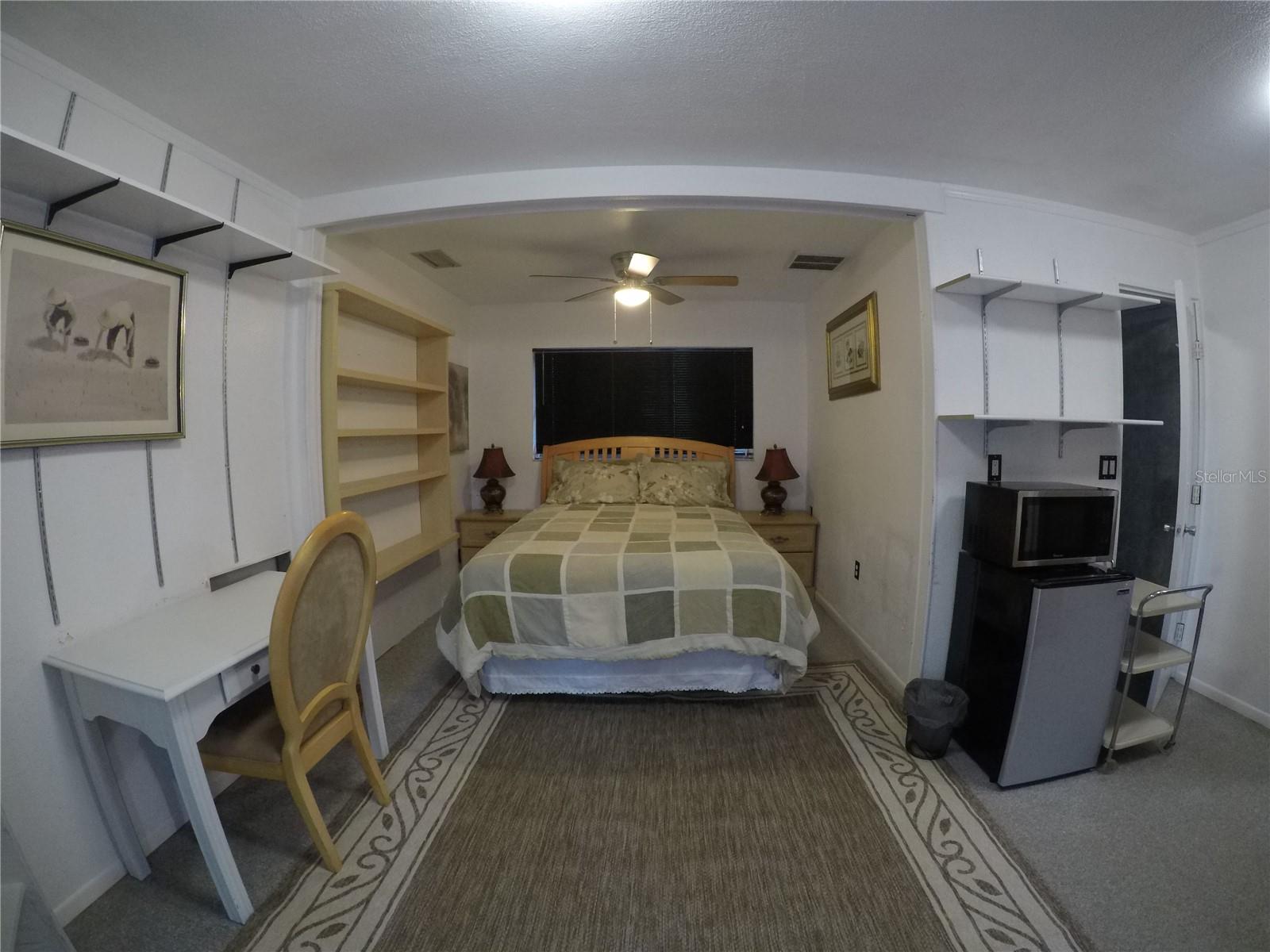 Image 18 of 25 For 18620 Wayne Road