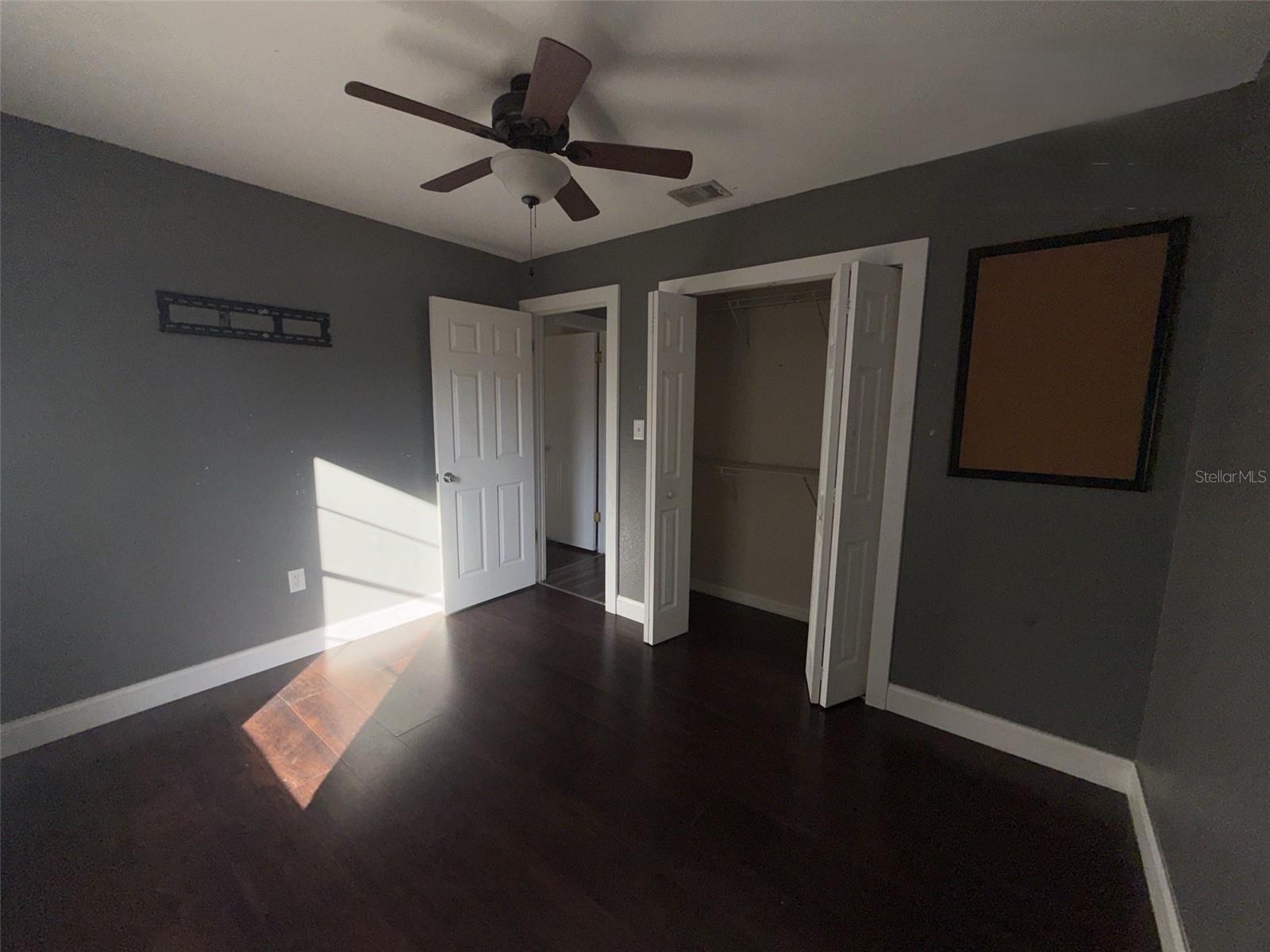 Image 18 of 27 For 285 Lake Street