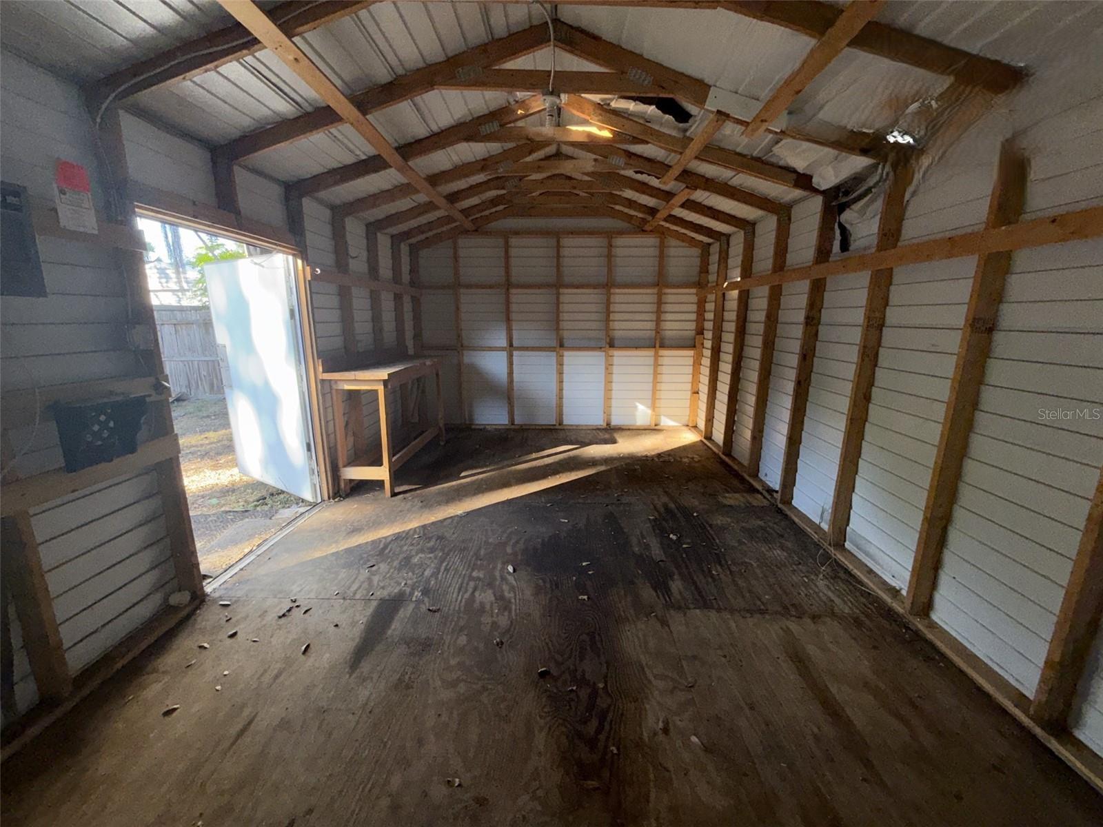 Image 23 of 27 For 285 Lake Street