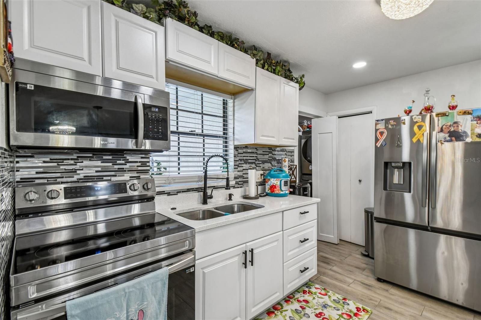 Image 16 of 63 For 529 Bison Circle