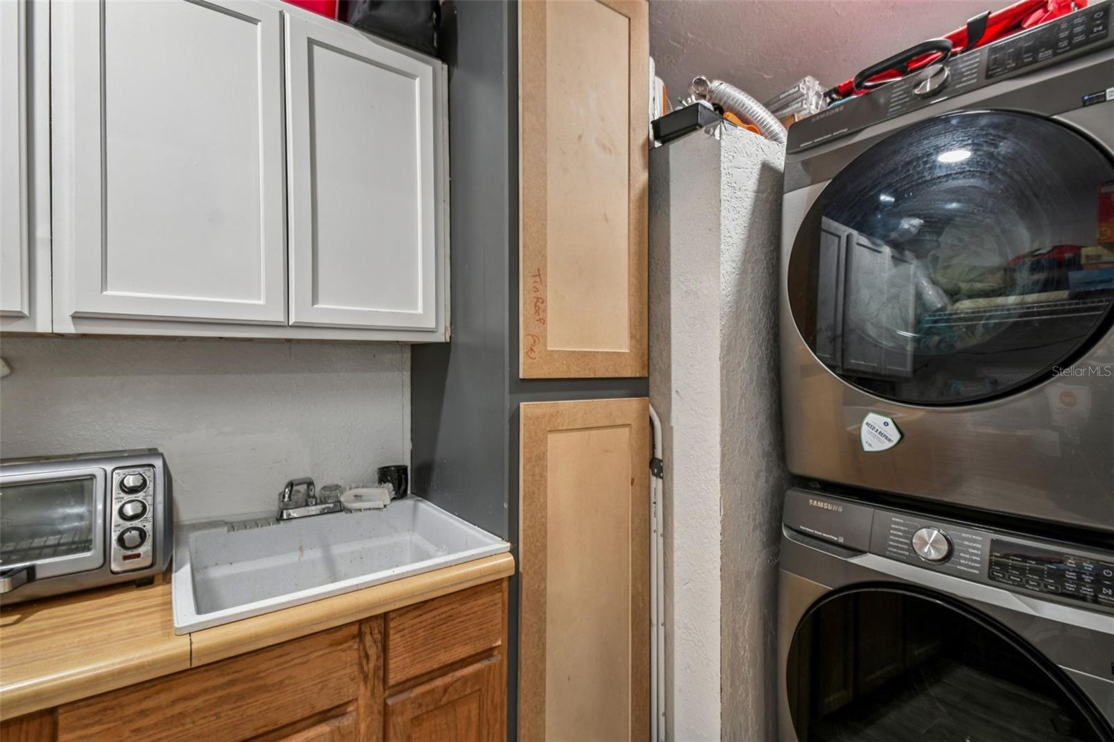 Image 19 of 63 For 529 Bison Circle