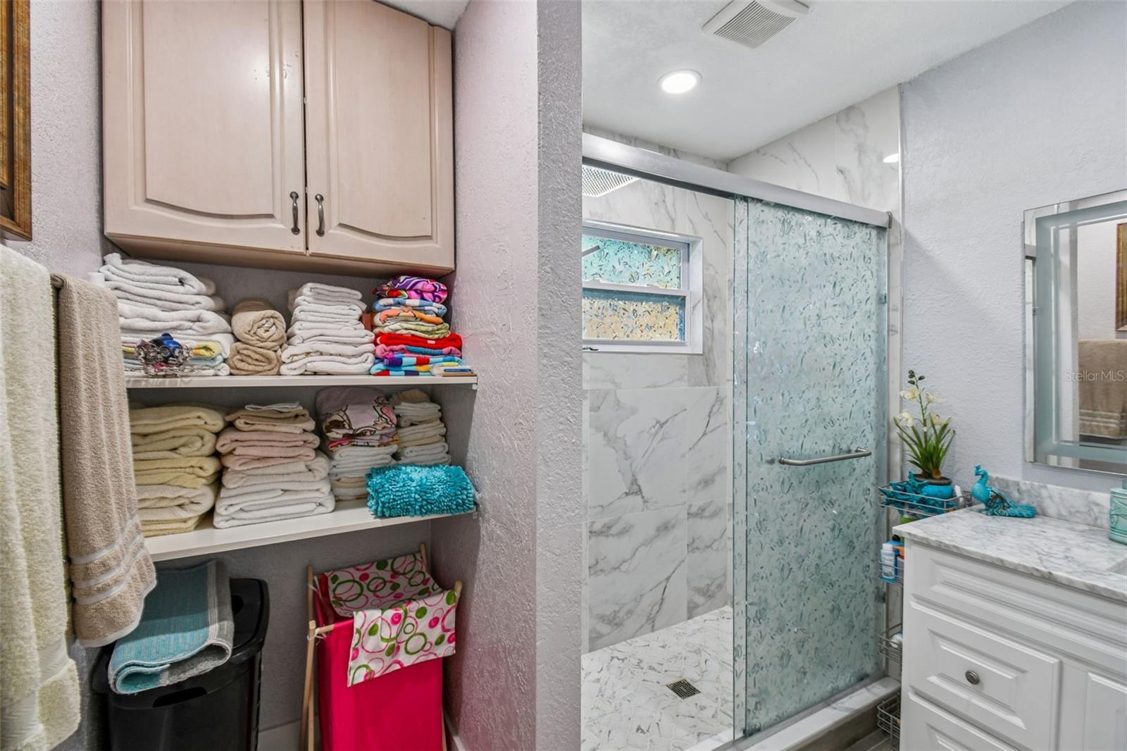 Image 24 of 63 For 529 Bison Circle