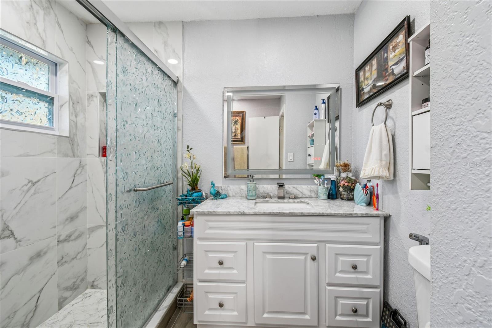 Image 26 of 63 For 529 Bison Circle