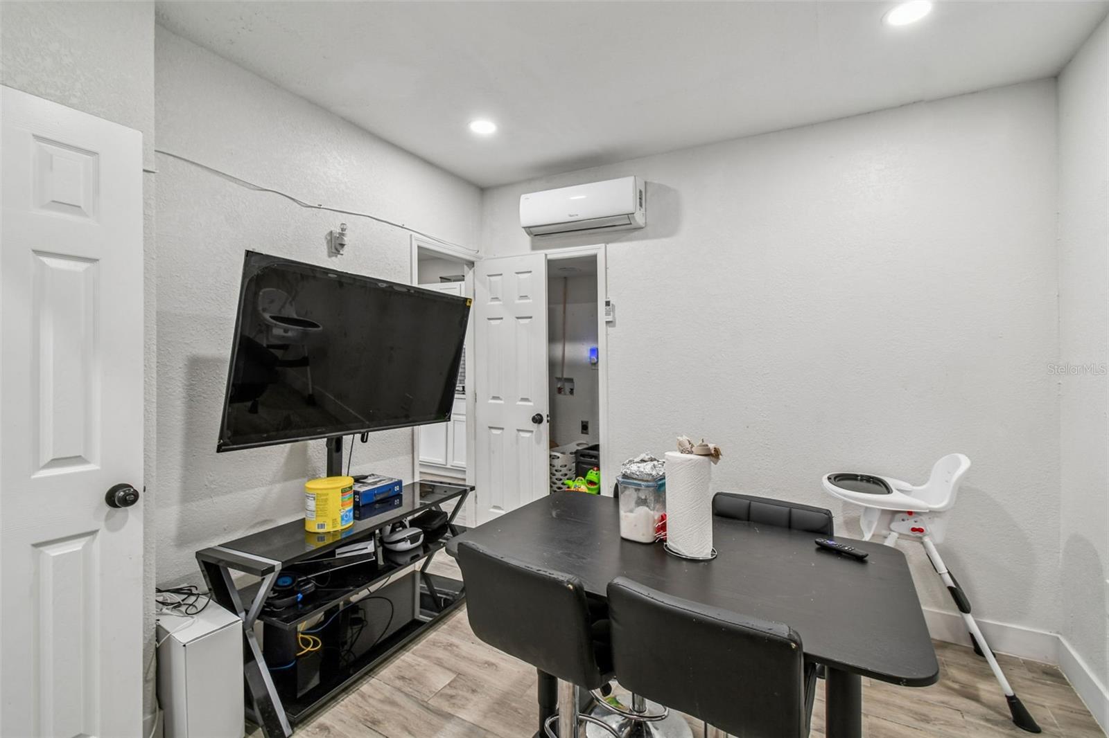 Image 40 of 63 For 529 Bison Circle