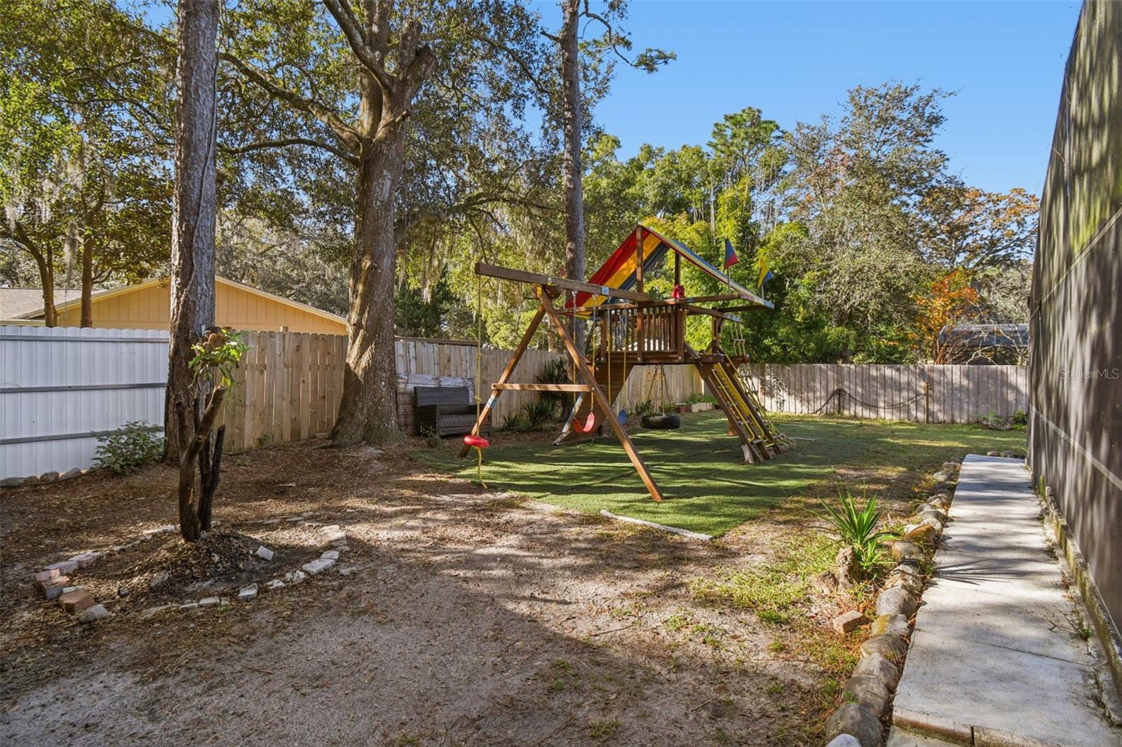 Image 54 of 63 For 529 Bison Circle