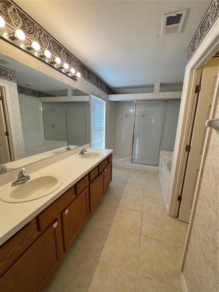 Image 11 of 22 For 125 Sabal Lake Drive