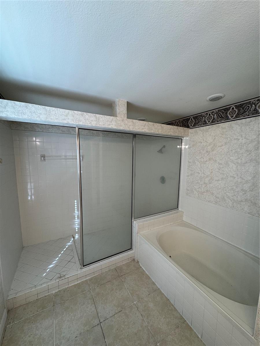 Image 12 of 22 For 125 Sabal Lake Drive