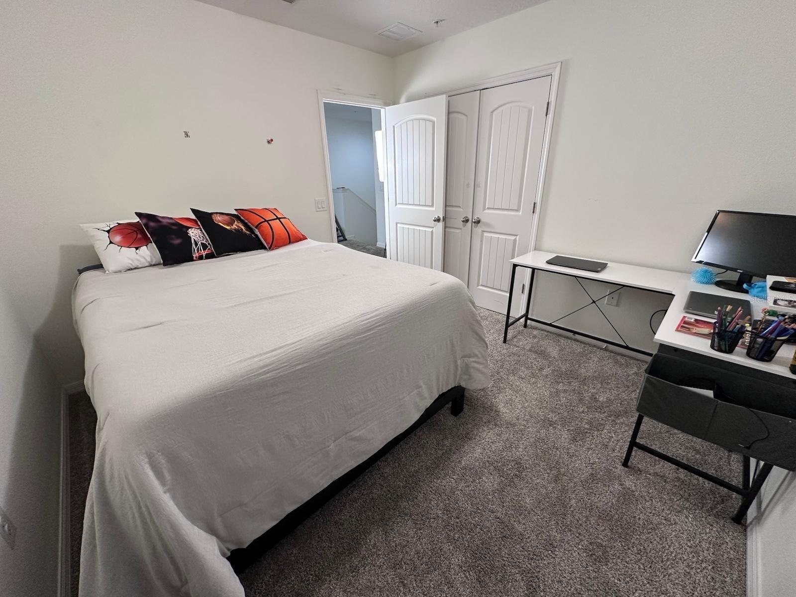 Image 13 of 16 For 1562 Softshell Street