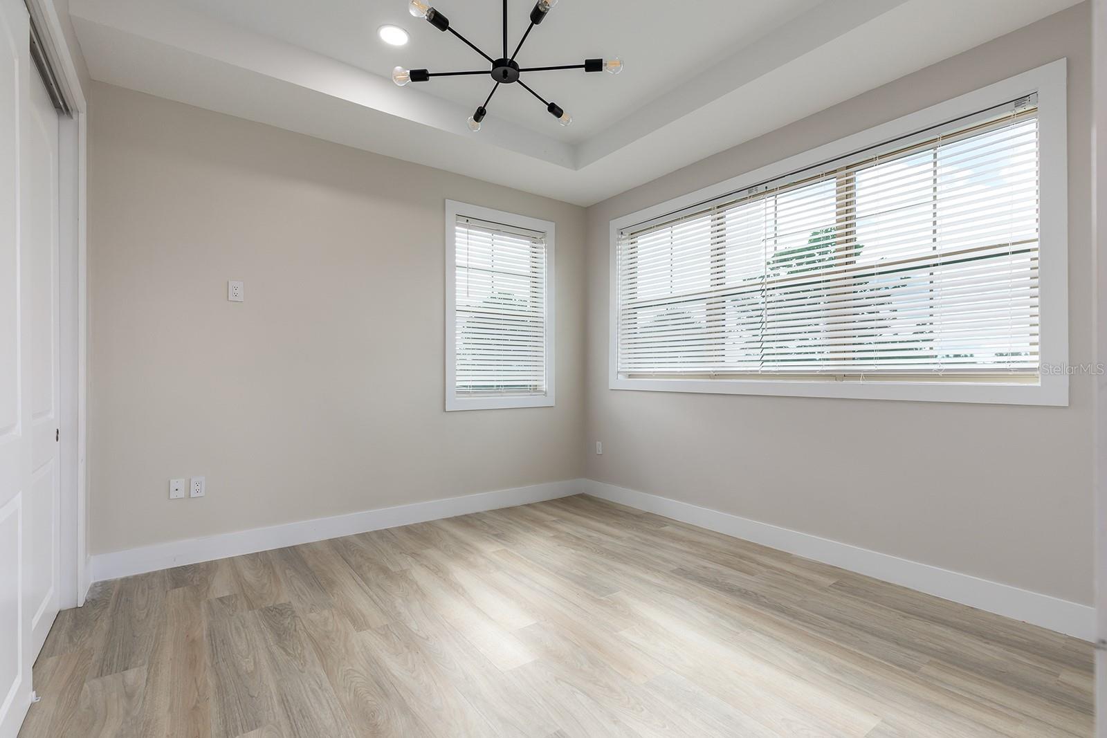 Image 12 of 33 For 10125 Henbury Street