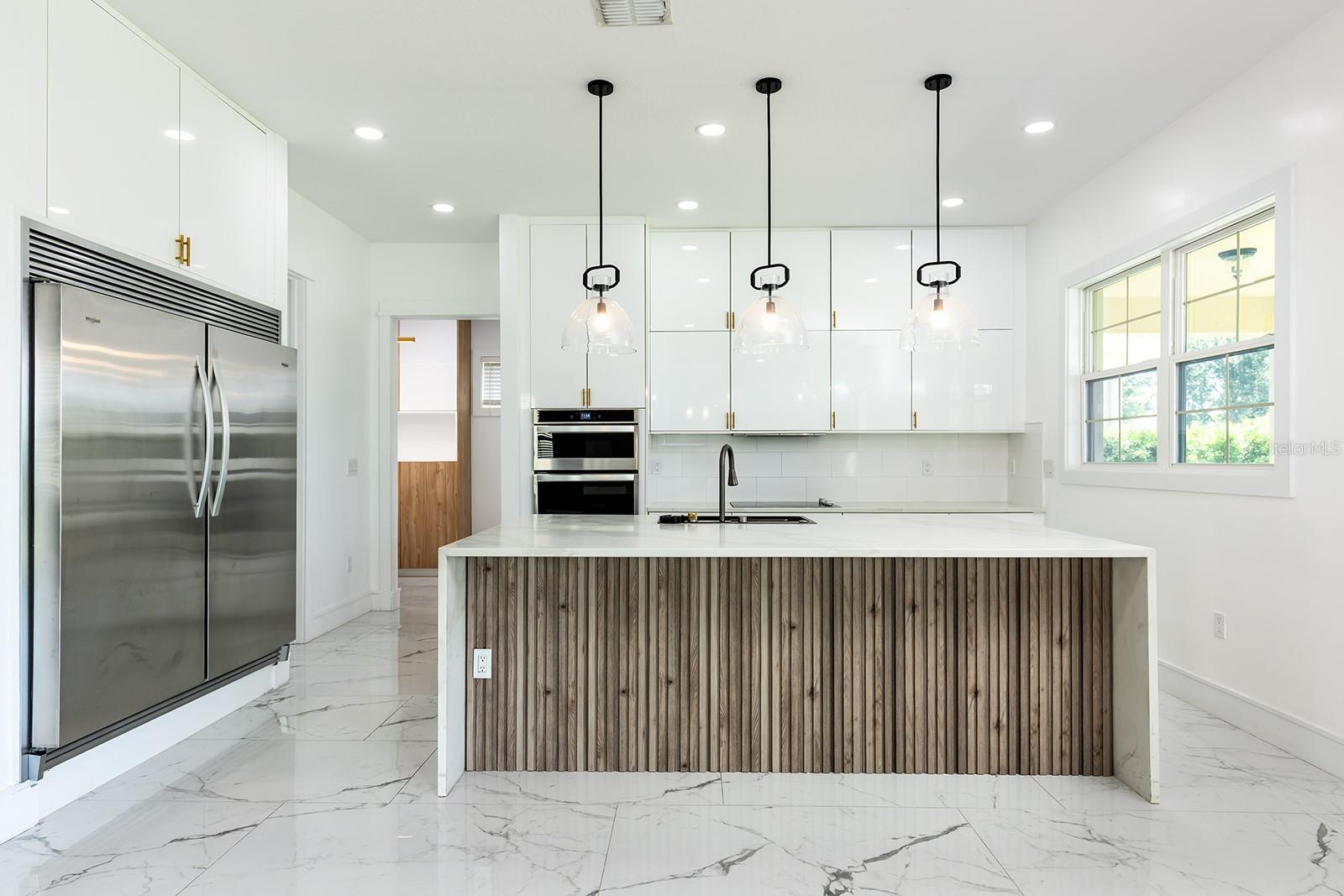 Image 9 of 33 For 10125 Henbury Street