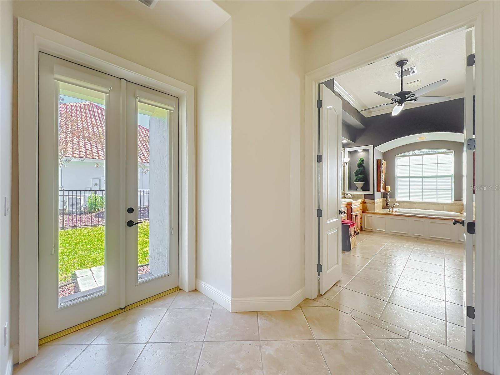 Listing photo id 38 for 3444 Foxmeadow Court