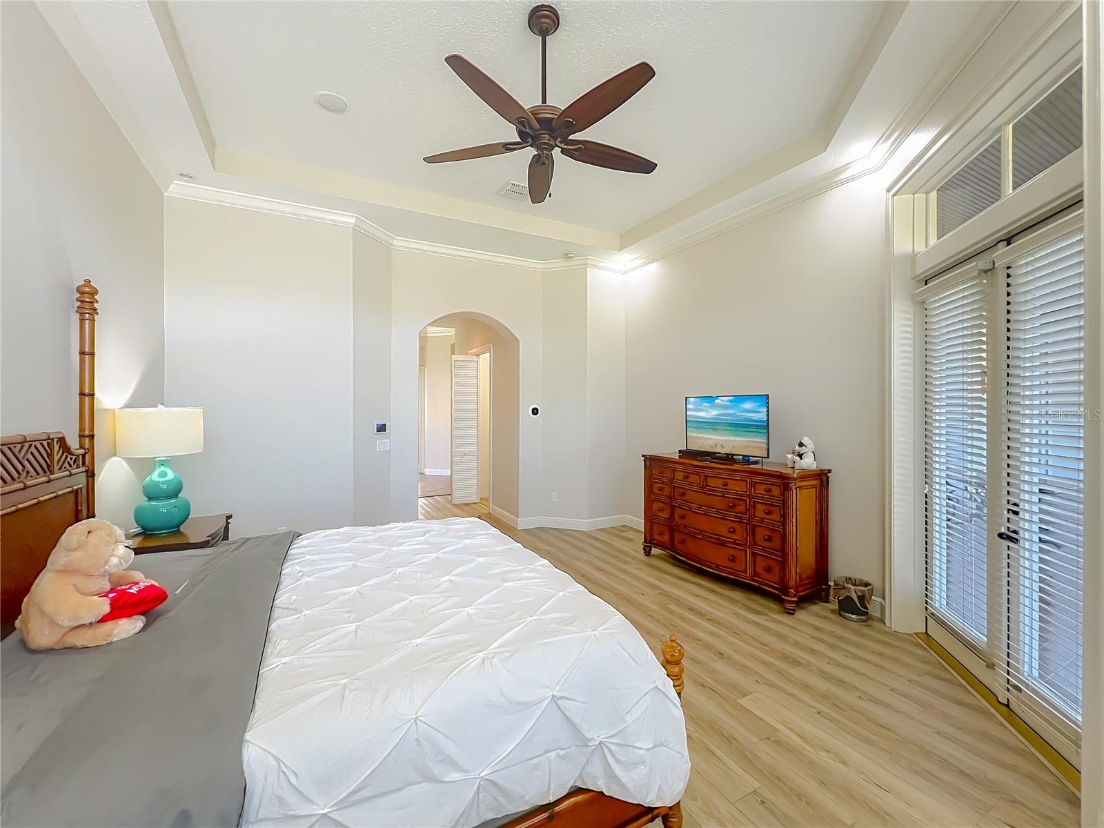 Listing photo id 46 for 3444 Foxmeadow Court