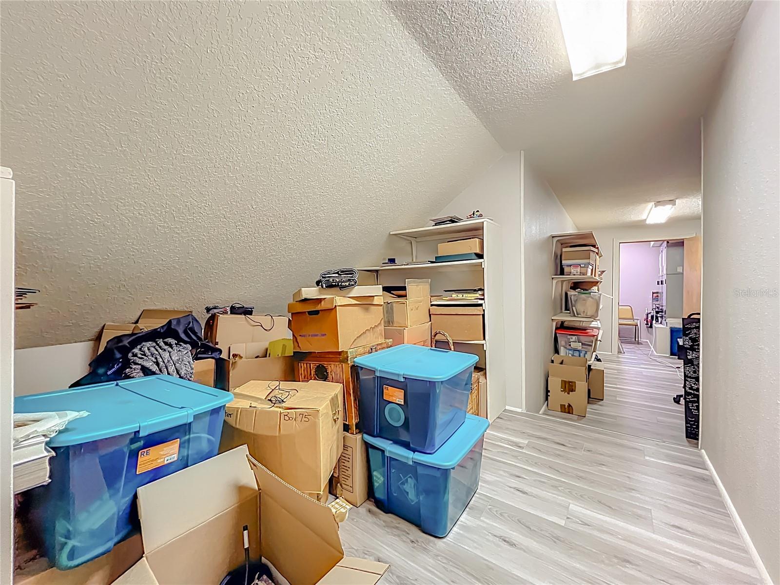 Listing photo id 66 for 3444 Foxmeadow Court