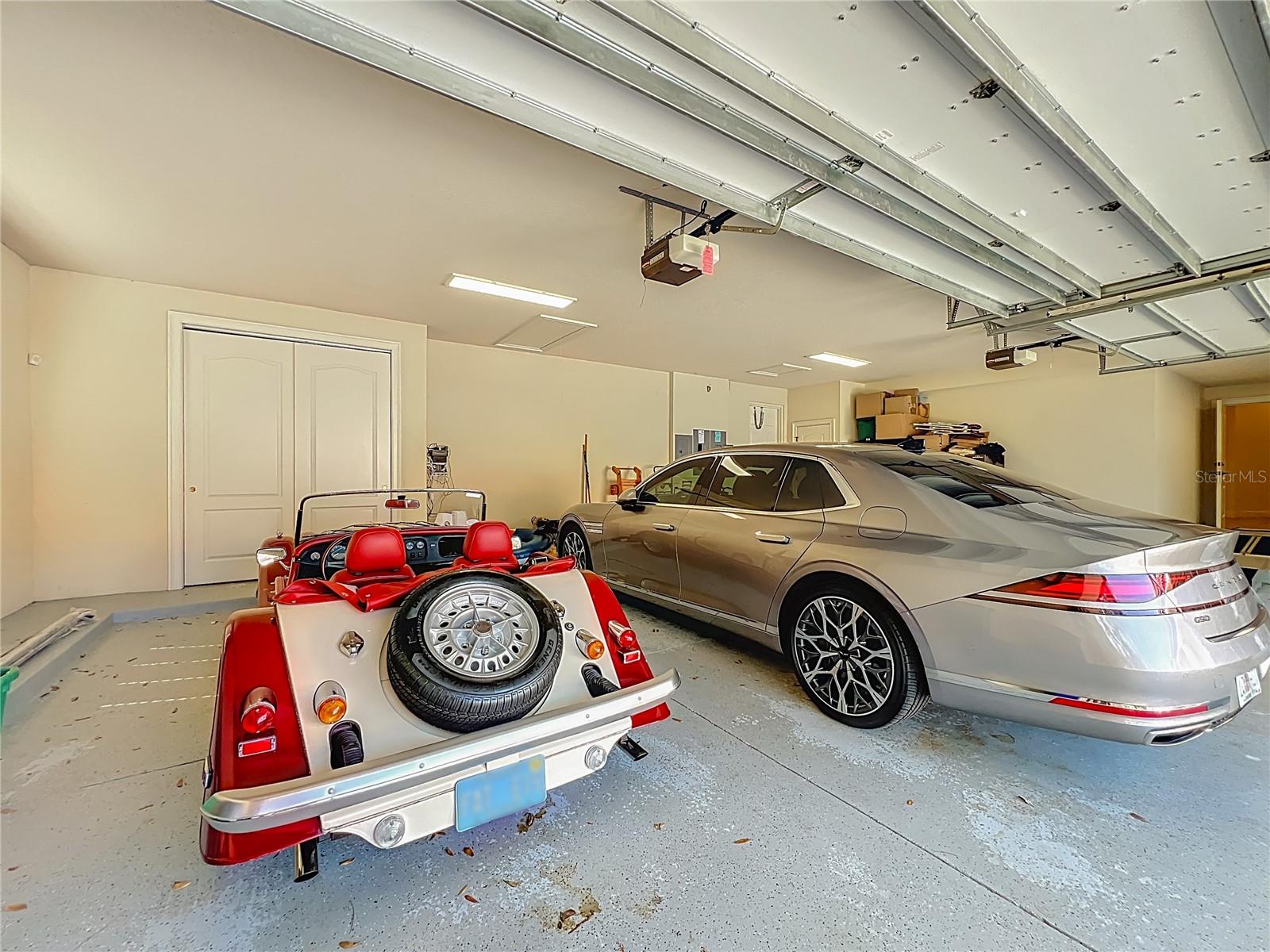 Listing photo id 73 for 3444 Foxmeadow Court