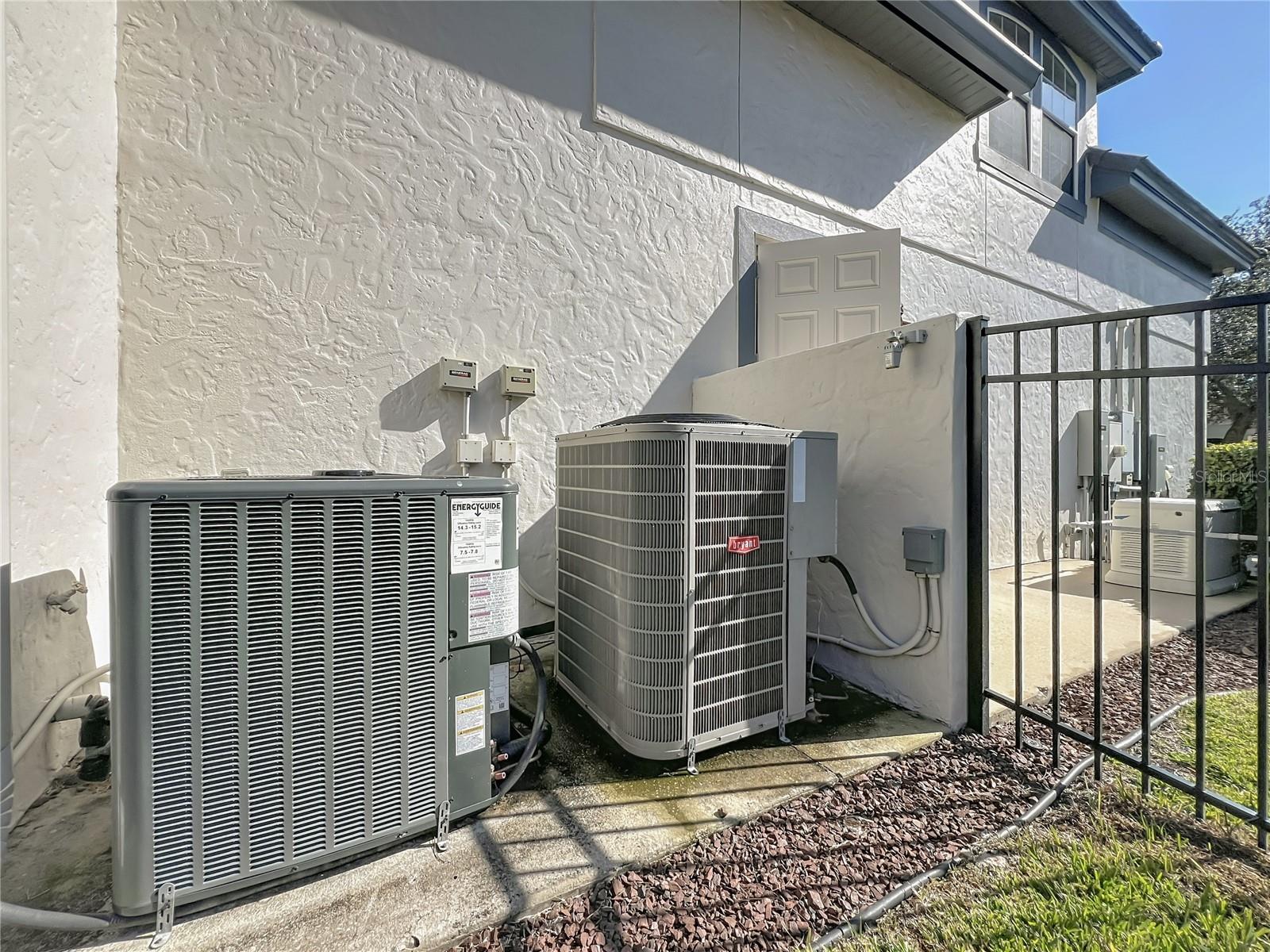 Listing photo id 74 for 3444 Foxmeadow Court